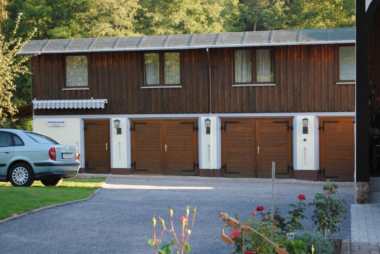 Fewo An Der Klosterruine Paulinzella Mit Kostenfreien Parkplatz Und Wlan Eksteriør bilde