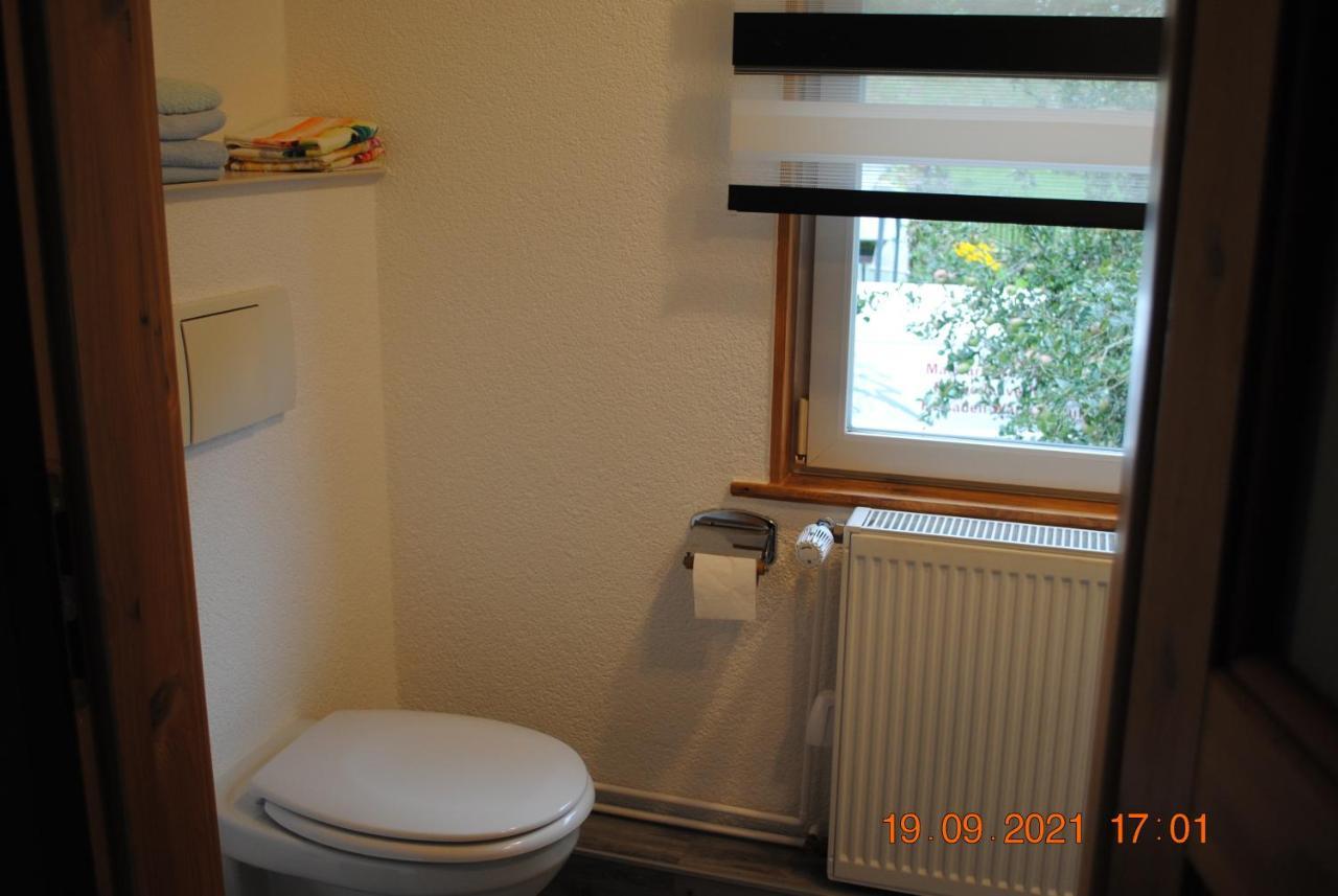 Fewo An Der Klosterruine Paulinzella Mit Kostenfreien Parkplatz Und Wlan Eksteriør bilde